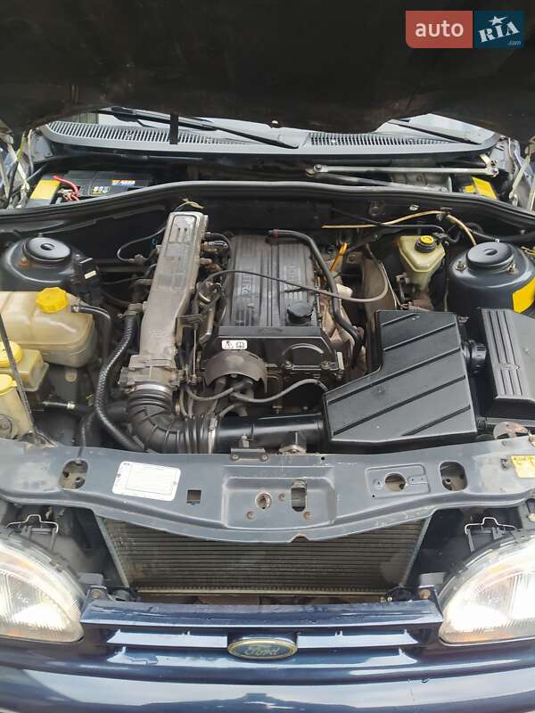 Універсал Ford Scorpio 1994 в Чернівцях