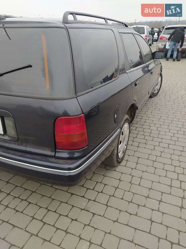 Універсал Ford Scorpio 1994 в Чернівцях
