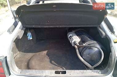 Лифтбек Ford Scorpio 1988 в 