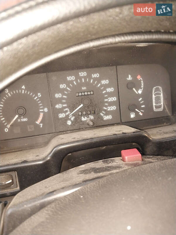 Седан Ford Scorpio 1992 в Березані
