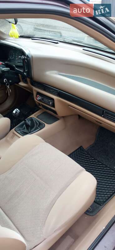 Ліфтбек Ford Scorpio 1987 в Рівному
