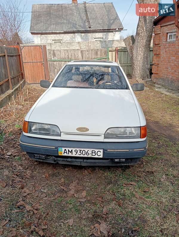 Ліфтбек Ford Scorpio 1987 в 