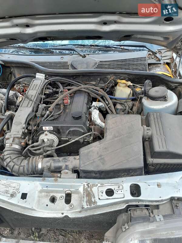 Лифтбек Ford Scorpio 1985 в Ромнах фото 3 Лифтбек Ford Scorpio 1985 в Ромнах