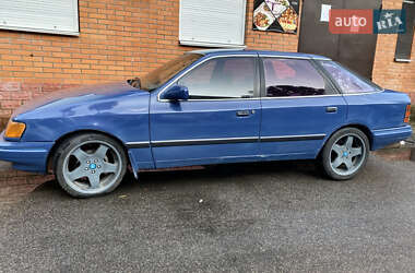 Лифтбек Ford Scorpio 1988 в 