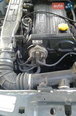 Лифтбек Ford Scorpio 1989 в 