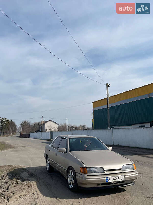 Лифтбек Ford Scorpio 1989 в 