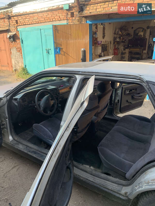 Седан Ford Scorpio 1993 в Хмельницькому фото 4 Седан Ford Scorpio 1993 в Хмельницькому