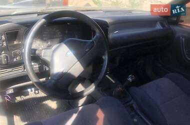Ліфтбек Ford Scorpio 1988 в 