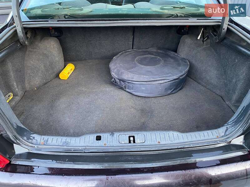 Седан Ford Scorpio 1996 в Тараще