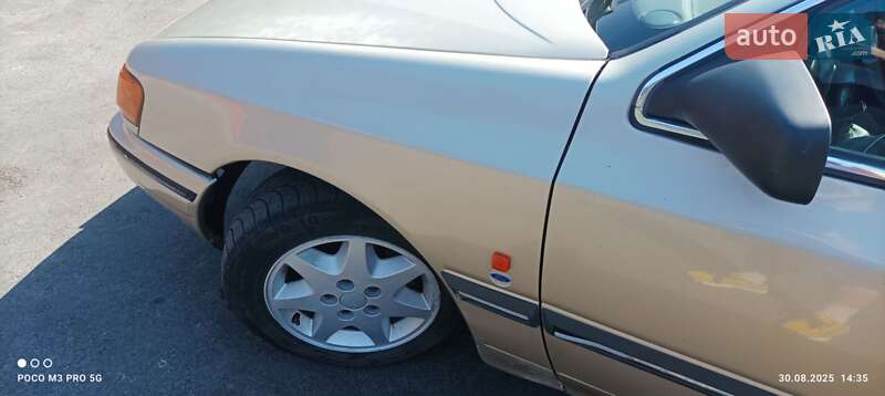 Седан Ford Scorpio 1990 в Великодолинському