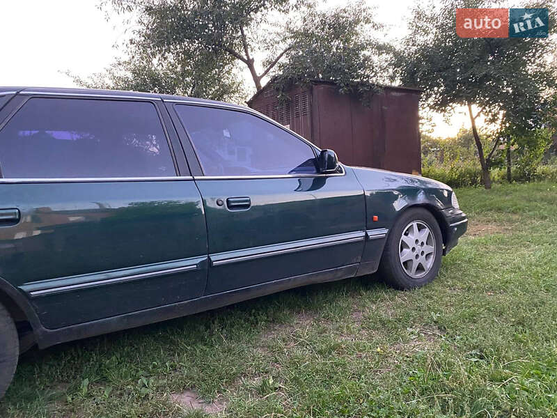 Седан Ford Scorpio 1994 в Диканьці