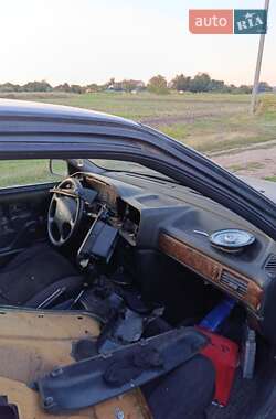 Ліфтбек Ford Scorpio 1993 в 