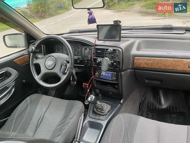 Ліфтбек Ford Scorpio 1992 в Трускавці