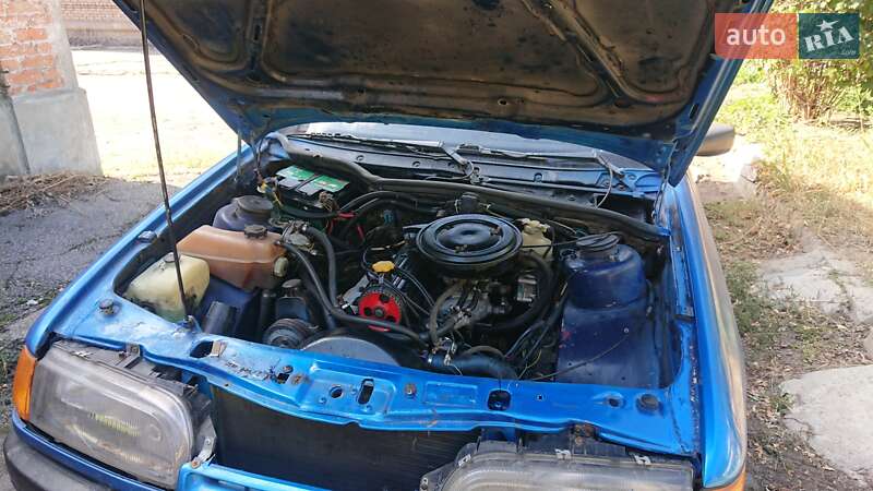 Ліфтбек Ford Scorpio 1988 в Запоріжжі
