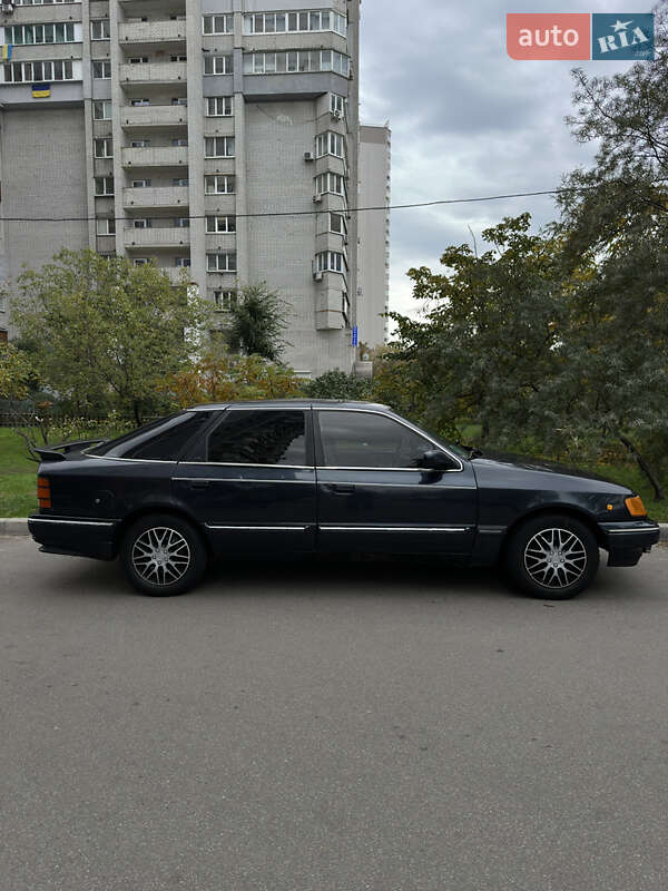 Седан Ford Scorpio 1987 в Киеве