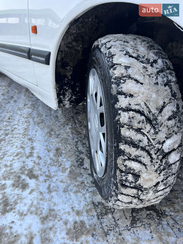 Лифтбек Ford Scorpio 1985 в Каменец-Подольском