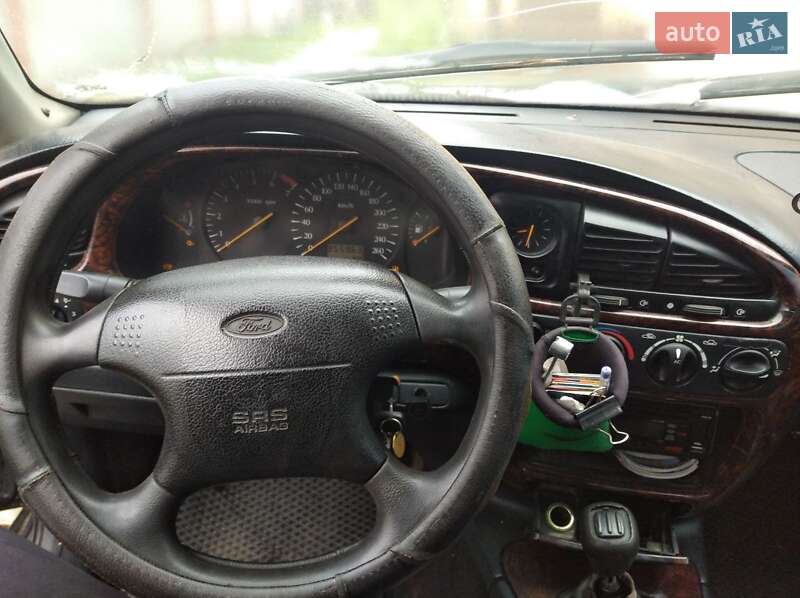 Седан Ford Scorpio 1995 в Сумах