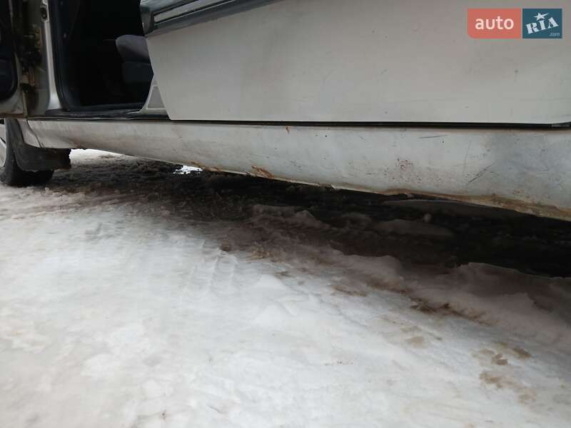 Лифтбек Ford Scorpio 1986 в Трускавце