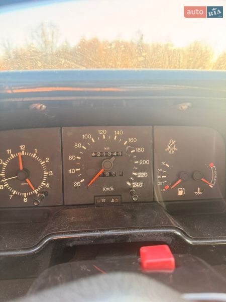 Лифтбек Ford Scorpio 1986 в Нетешине