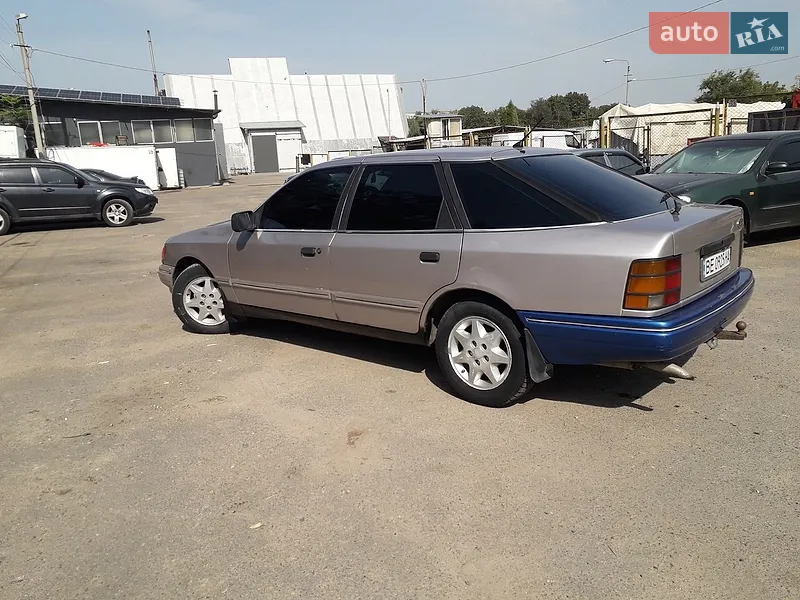 Ford Scorpio 1986