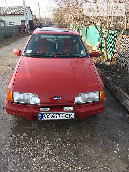 Хетчбек Ford Sierra 1987 в Старій Синяві