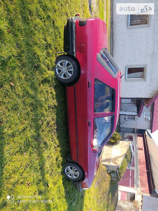 Седан Ford Sierra 1987 в Буске