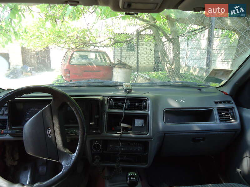 Универсал Ford Sierra 1986 в Ковеле фото 5 Универсал Ford Sierra 1986 в Ковеле