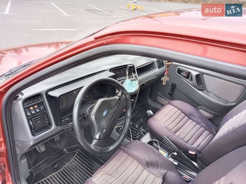 Купе Ford Sierra 1986 в Каменец-Подольском