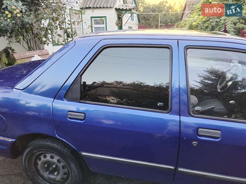 Седан Ford Sierra 1987 в Киеве
