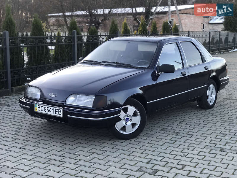Седан Ford Sierra 1987 в Стрые