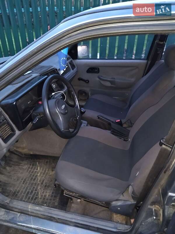Седан Ford Sierra 1987 в Яворове
