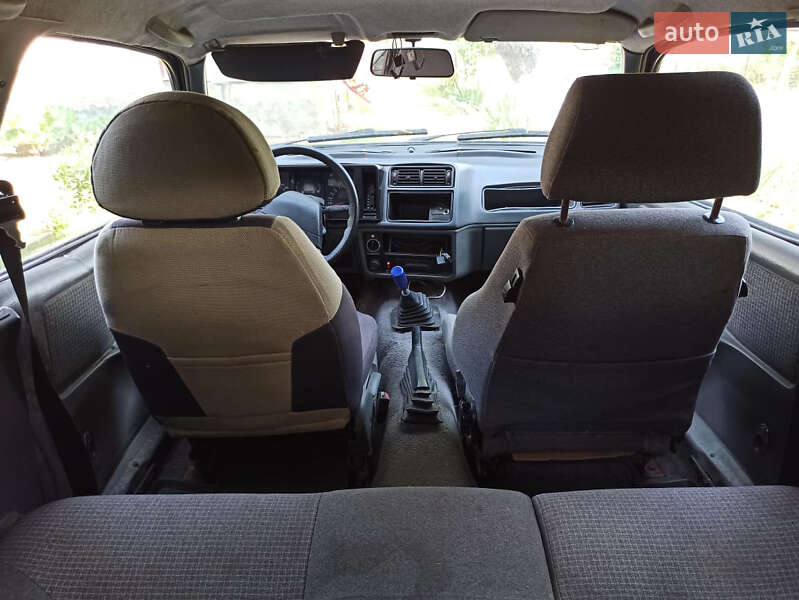 Купе Ford Sierra 1986 в Жидачове