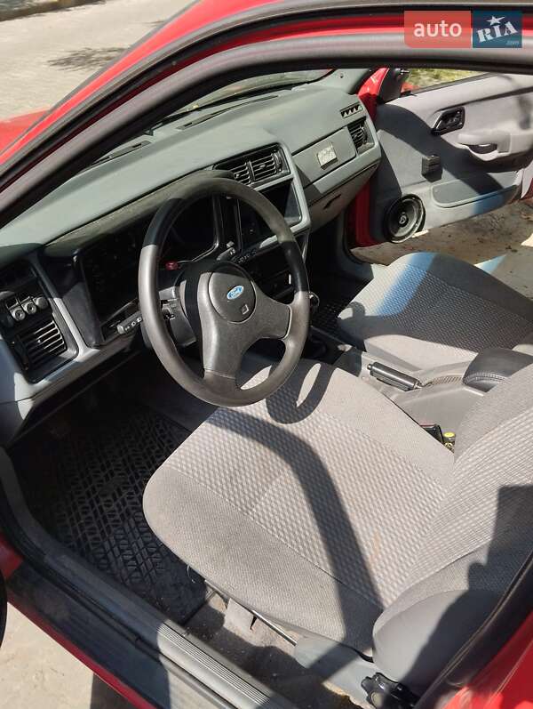 Седан Ford Sierra 1989 в Сумах