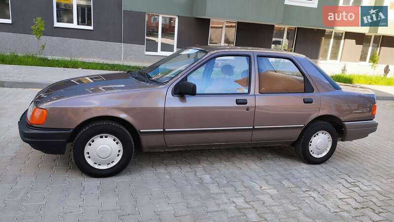 Седан Ford Sierra 1987 в Черновцах