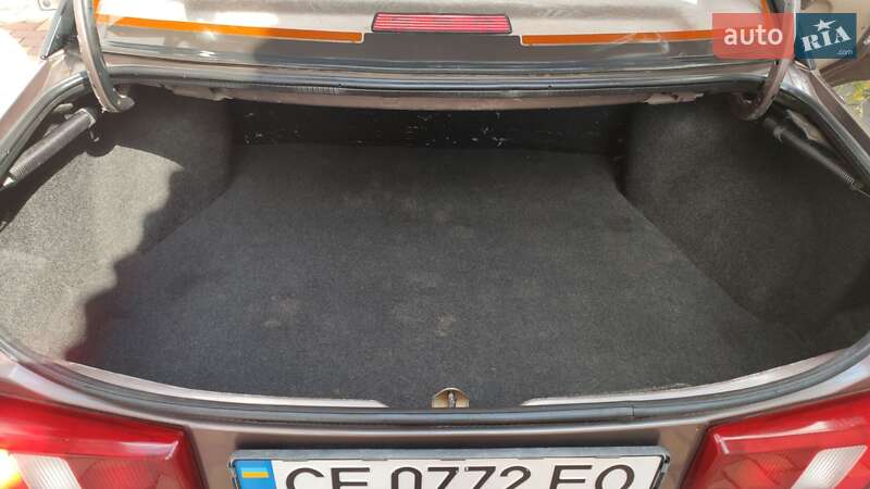 Седан Ford Sierra 1987 в Черновцах