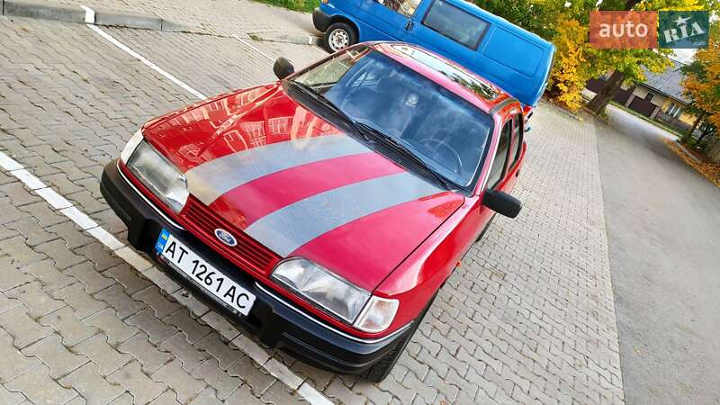 Седан Ford Sierra 1991 в Чернівцях