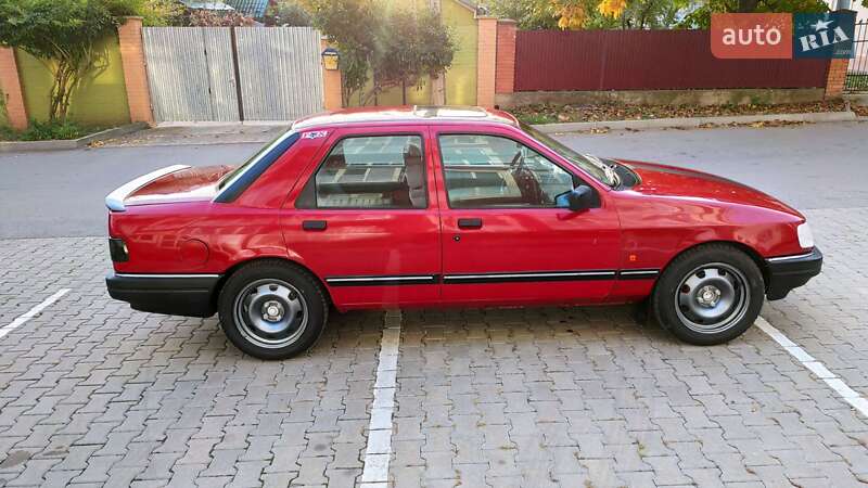 Седан Ford Sierra 1991 в Чернівцях