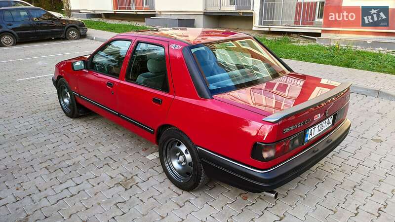 Седан Ford Sierra 1991 в Чернівцях