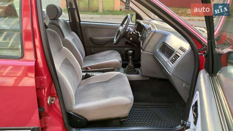 Седан Ford Sierra 1991 в Чернівцях