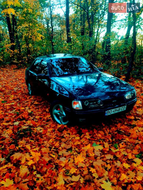 Седан Ford Sierra 1992 в Тернополі