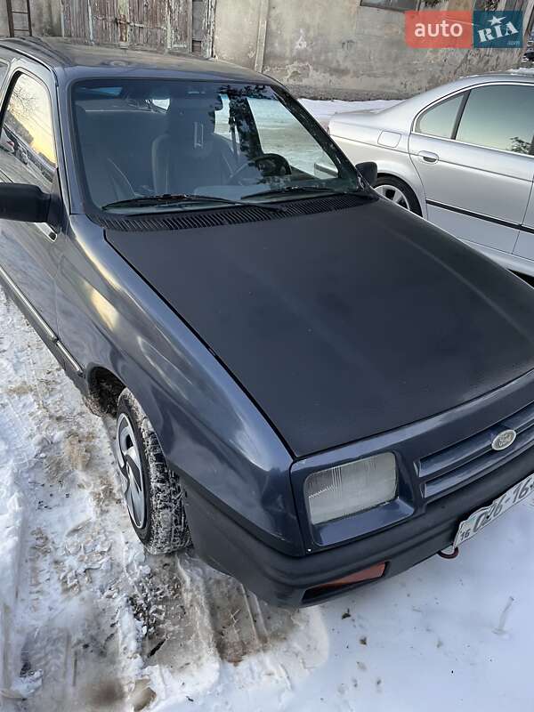 Лифтбек Ford Sierra 1986 в Одессе фото 3 Лифтбек Ford Sierra 1986 в Одессе