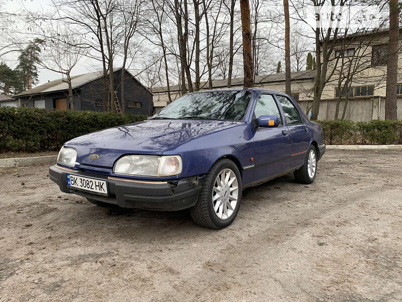 Седан Ford Sierra 1989 в Сарнах