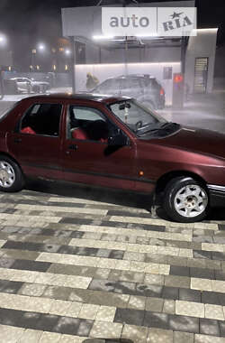 Седан Ford Sierra 1992 в Сваляве
