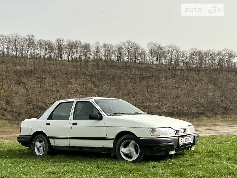 Седан Ford Sierra 1990 в Івано-Франківську