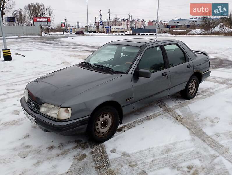 Седан Ford Sierra 1992 в Киеве
