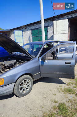 Ліфтбек Ford Sierra 1987 в Ковелі