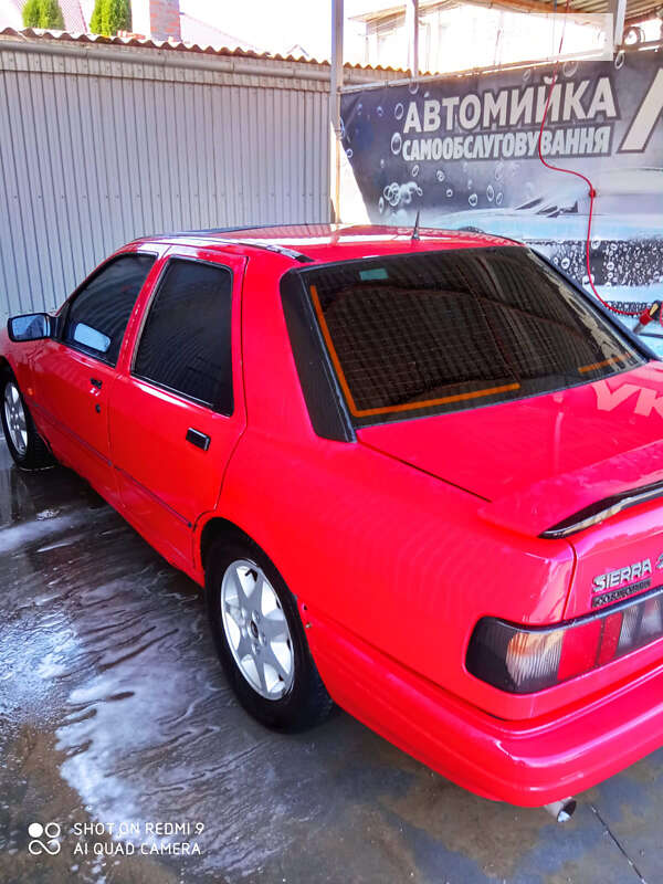 Седан Ford Sierra 1991 в Чернівцях