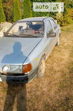 Седан Ford Sierra 1987 в Локачах