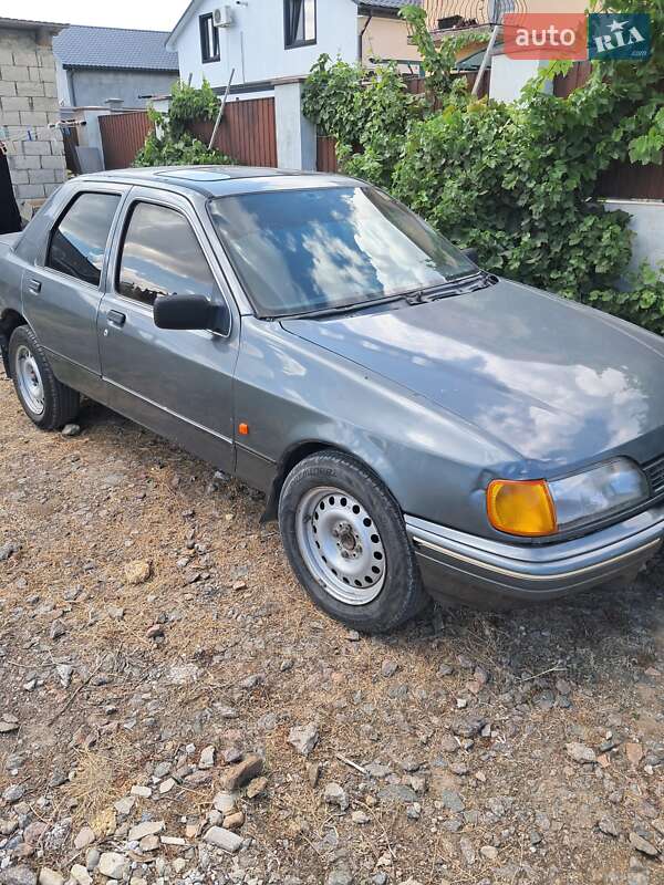 Седан Ford Sierra 1988 в Одессе