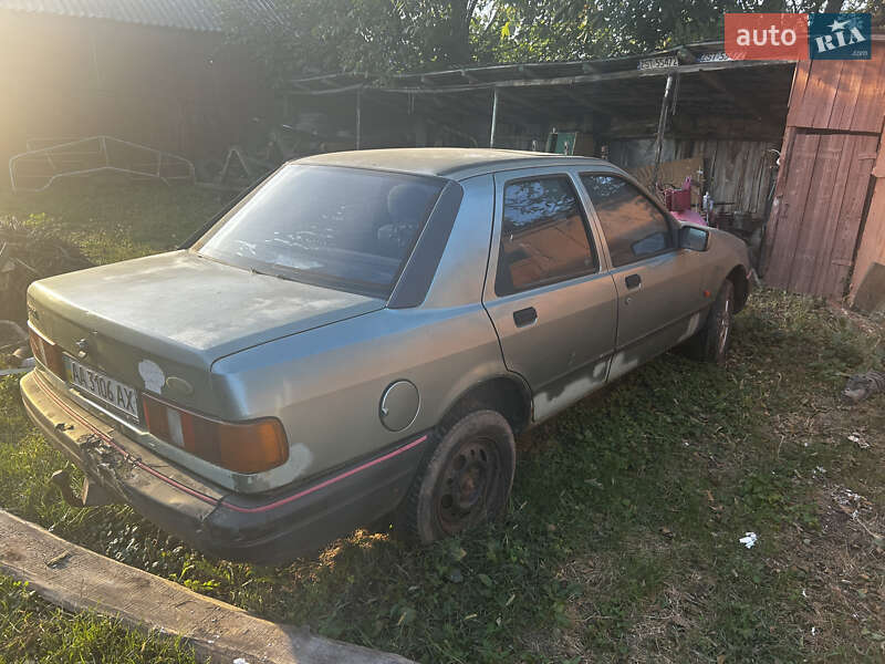 Седан Ford Sierra 1989 в Луцке